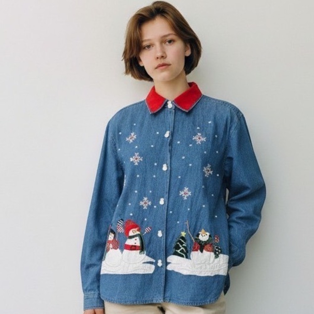 Tantrums Denim Button Down Women M Blue‎ Snowman Christmas Red Corduroy Collar